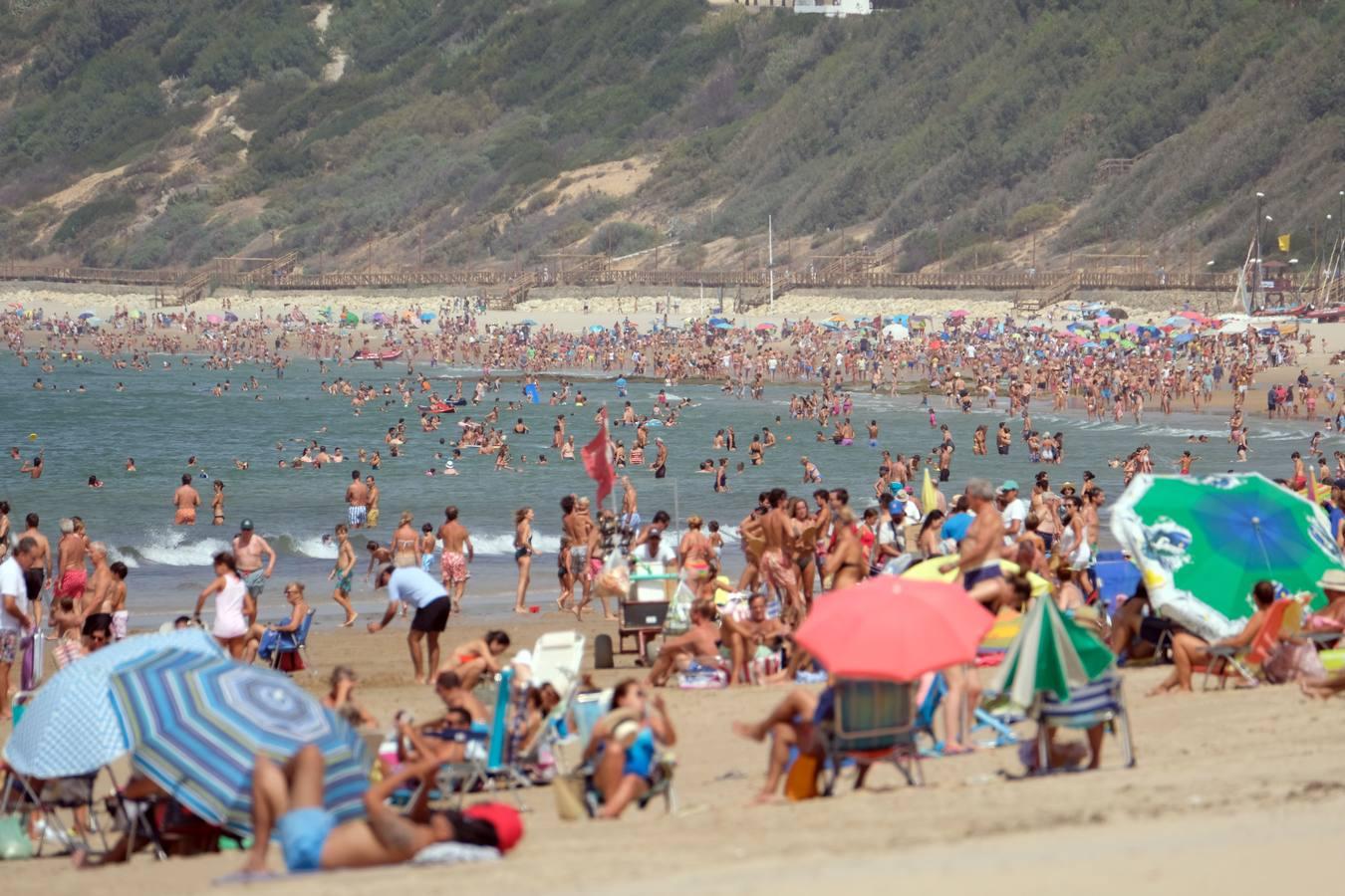 Una jornada en las playas de El Puerto de Santa María en Cádiz