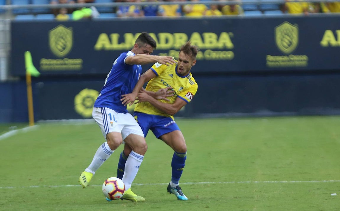 Las mejores imágenes del partido Cádiz CF-Oviedo