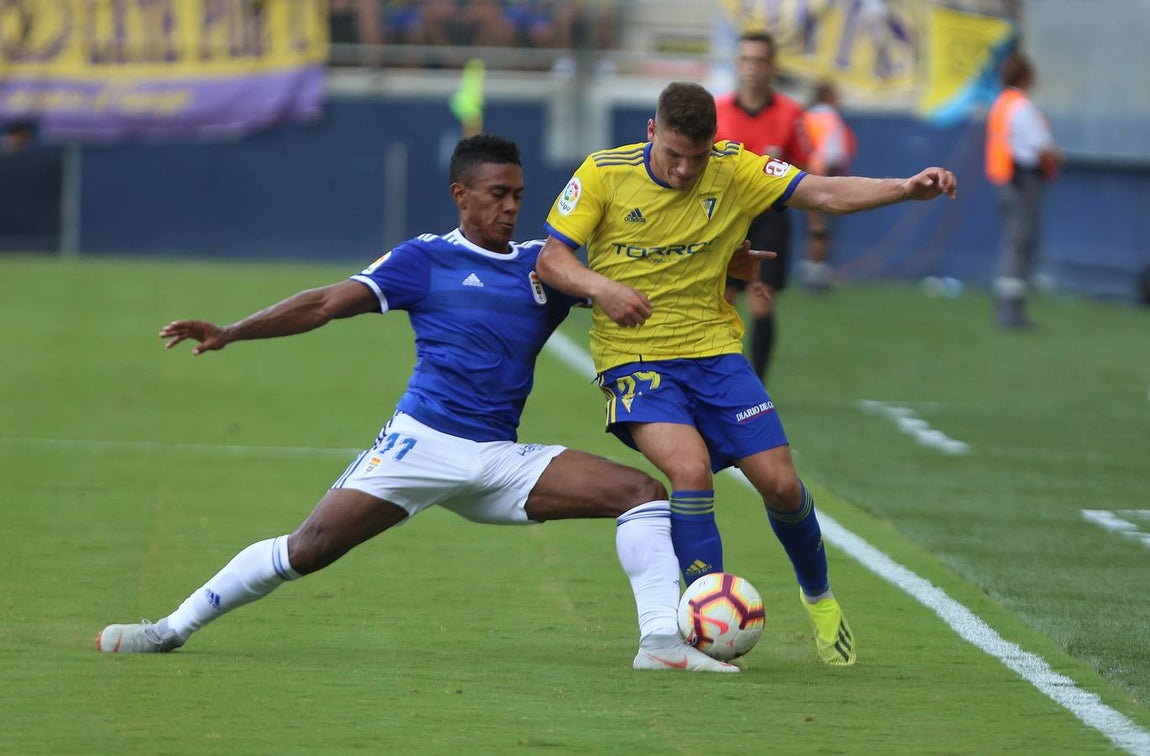 Las mejores imágenes del partido Cádiz CF-Oviedo