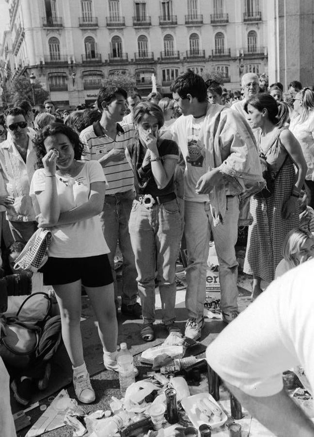 La Puerta del Sol tras conocerse la noticia del asesinato del concejal del PP. 