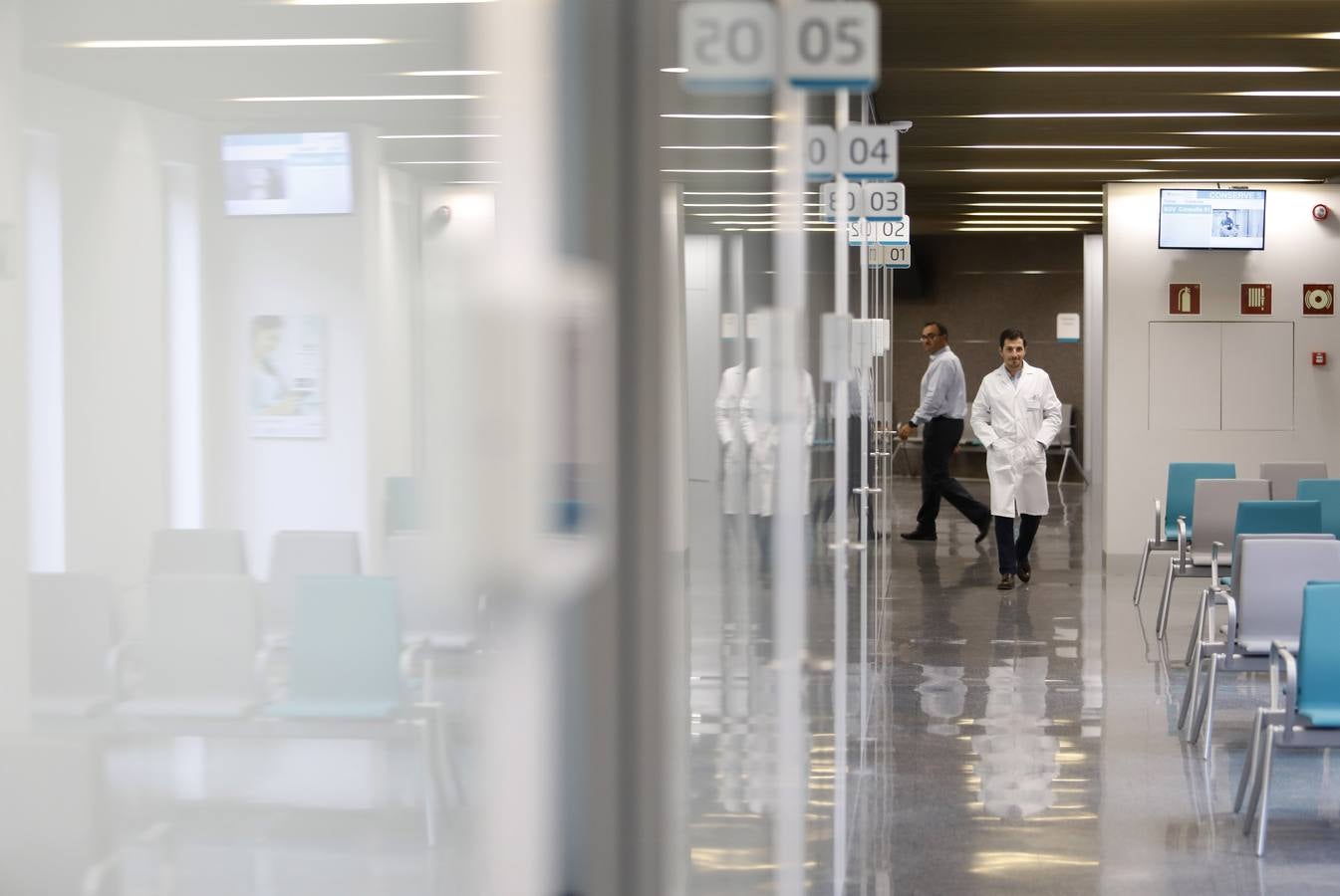 El primer día de actividad del Hospital Quirón de Córdoba, en imágenes