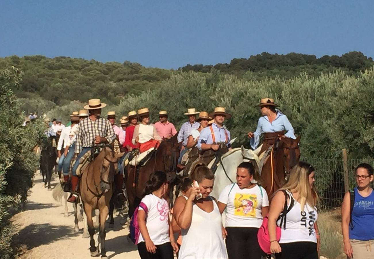 La «Bajá» de la Virgen de la Sierra de Cabra, en imágenes