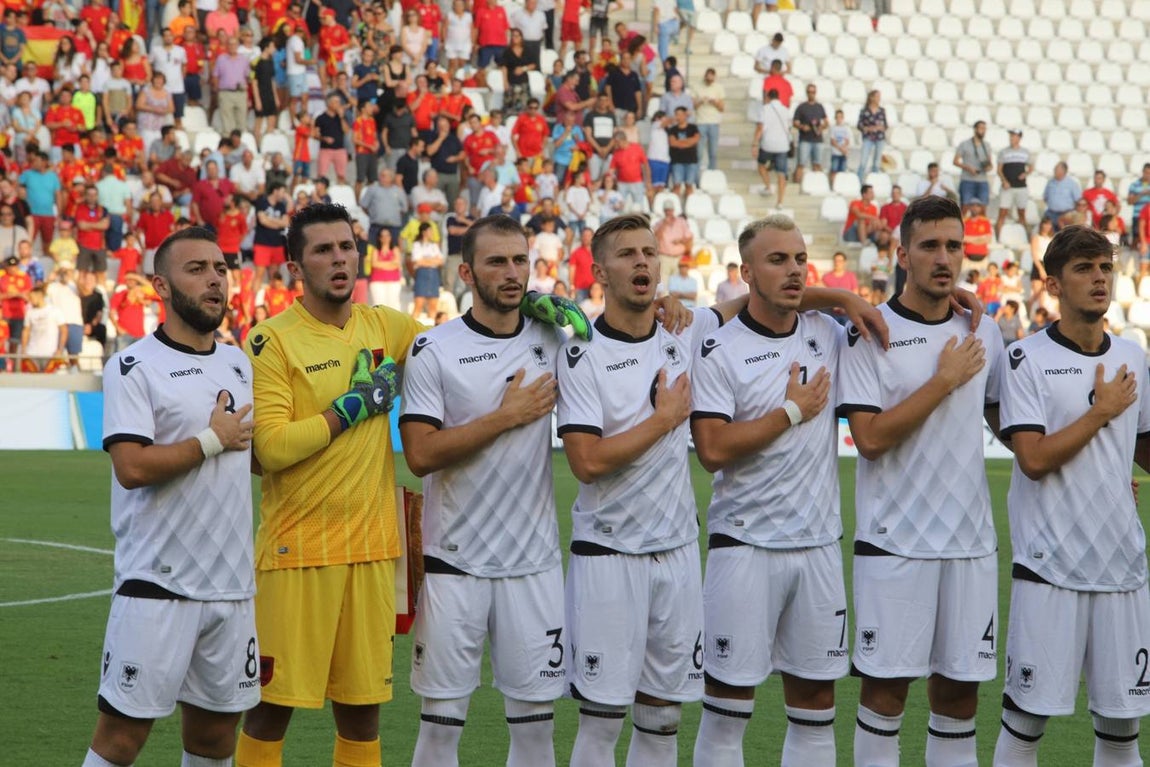 Selección de imágenes del España-Albania