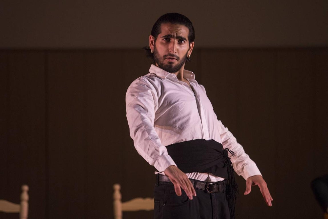 Petete le pone los «Cinco sentío» a la Bienal de Flamenco de Sevilla