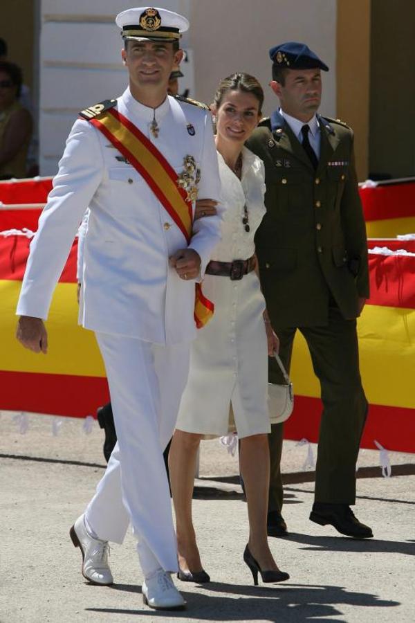 Felipe VI junto a Letizia en San Fernando de Cádiz. 