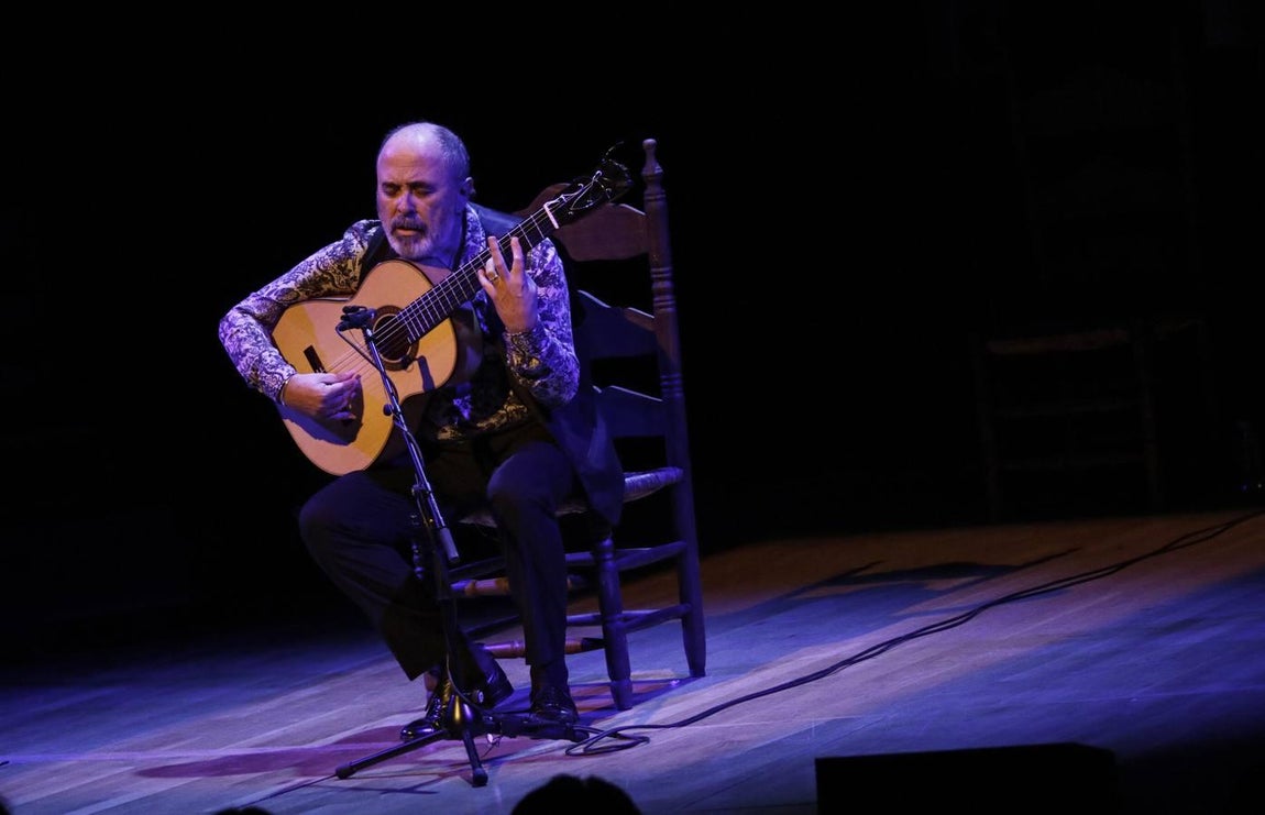 Rafael Rodríguez se «deja llevar» en la Bienal de Flamenco de Sevilla