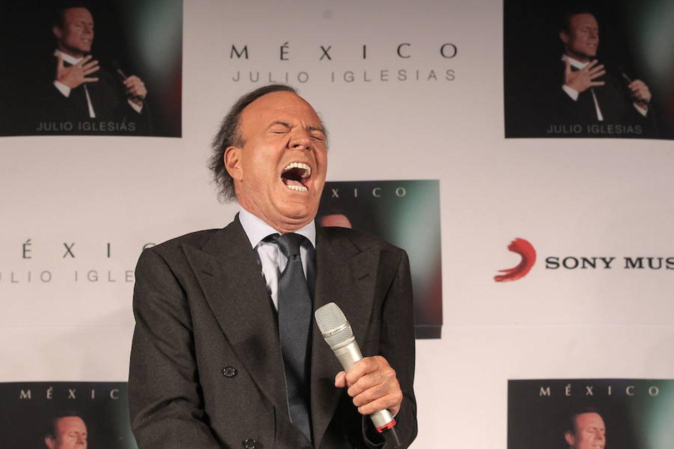 Julio Iglesias, una vida en imágenes