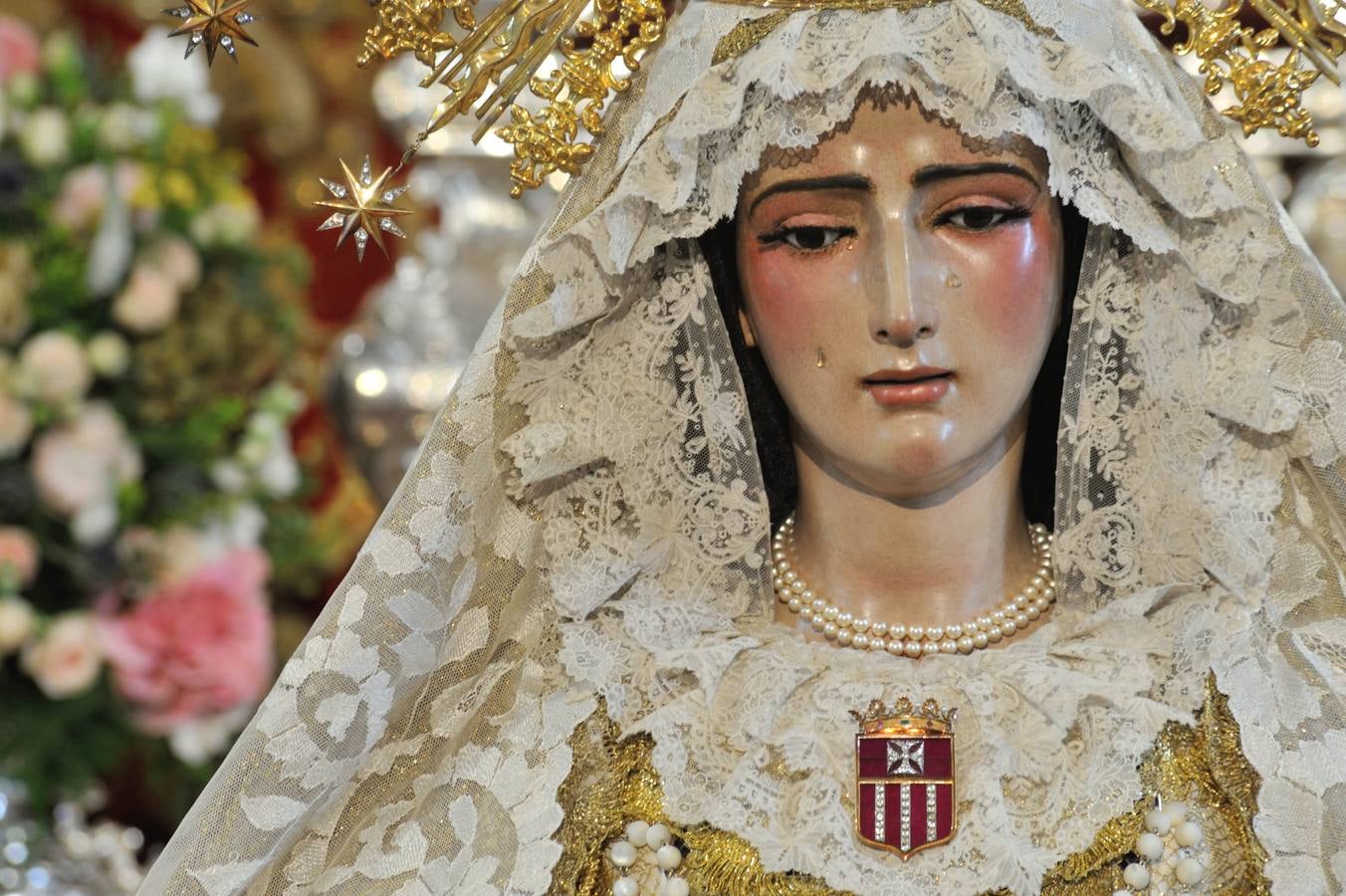 Galería del besamanos de la Virgen de las Mercedes