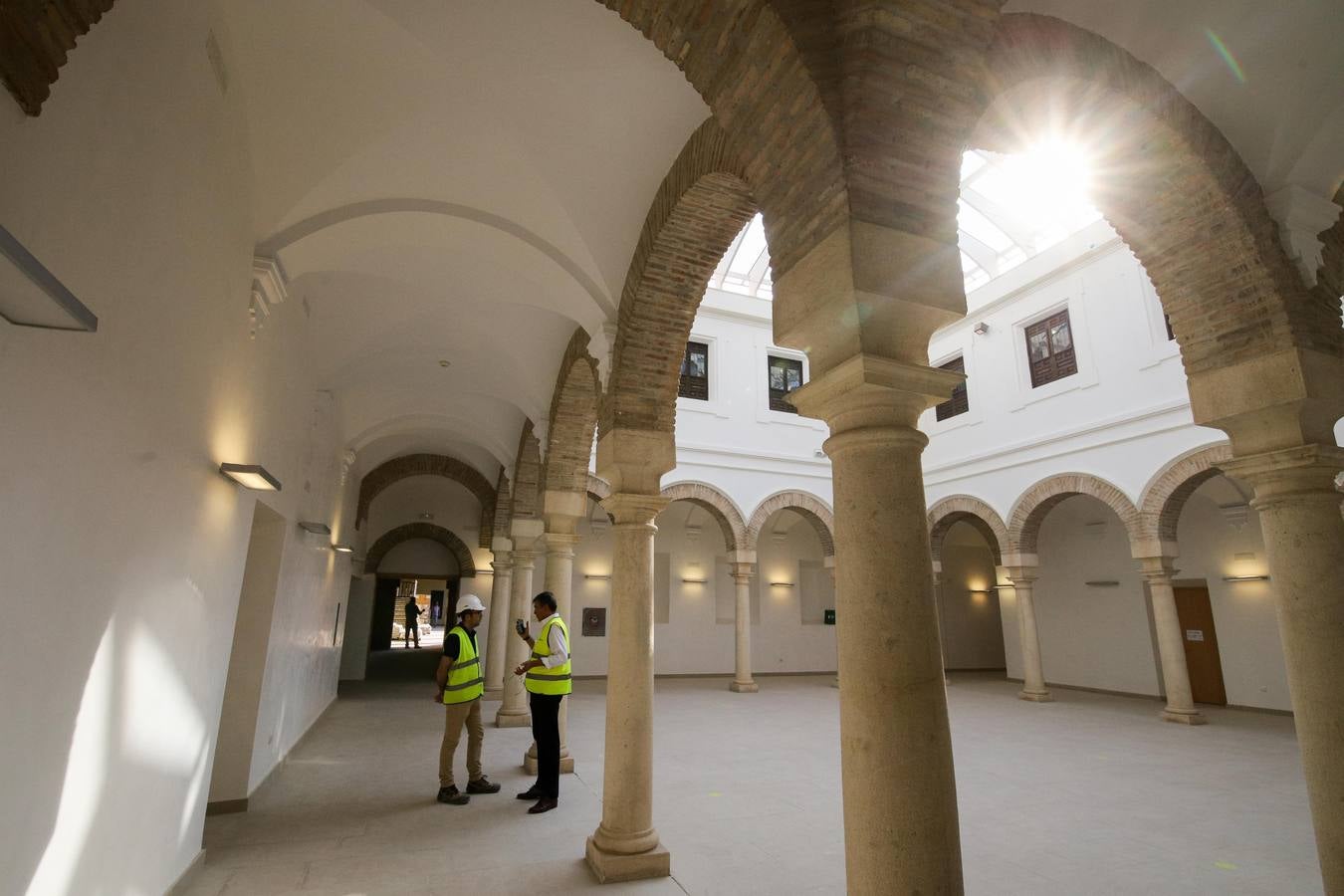 El nuevo aspecto del Palacio de Congresos de Córdoba, en imágenes