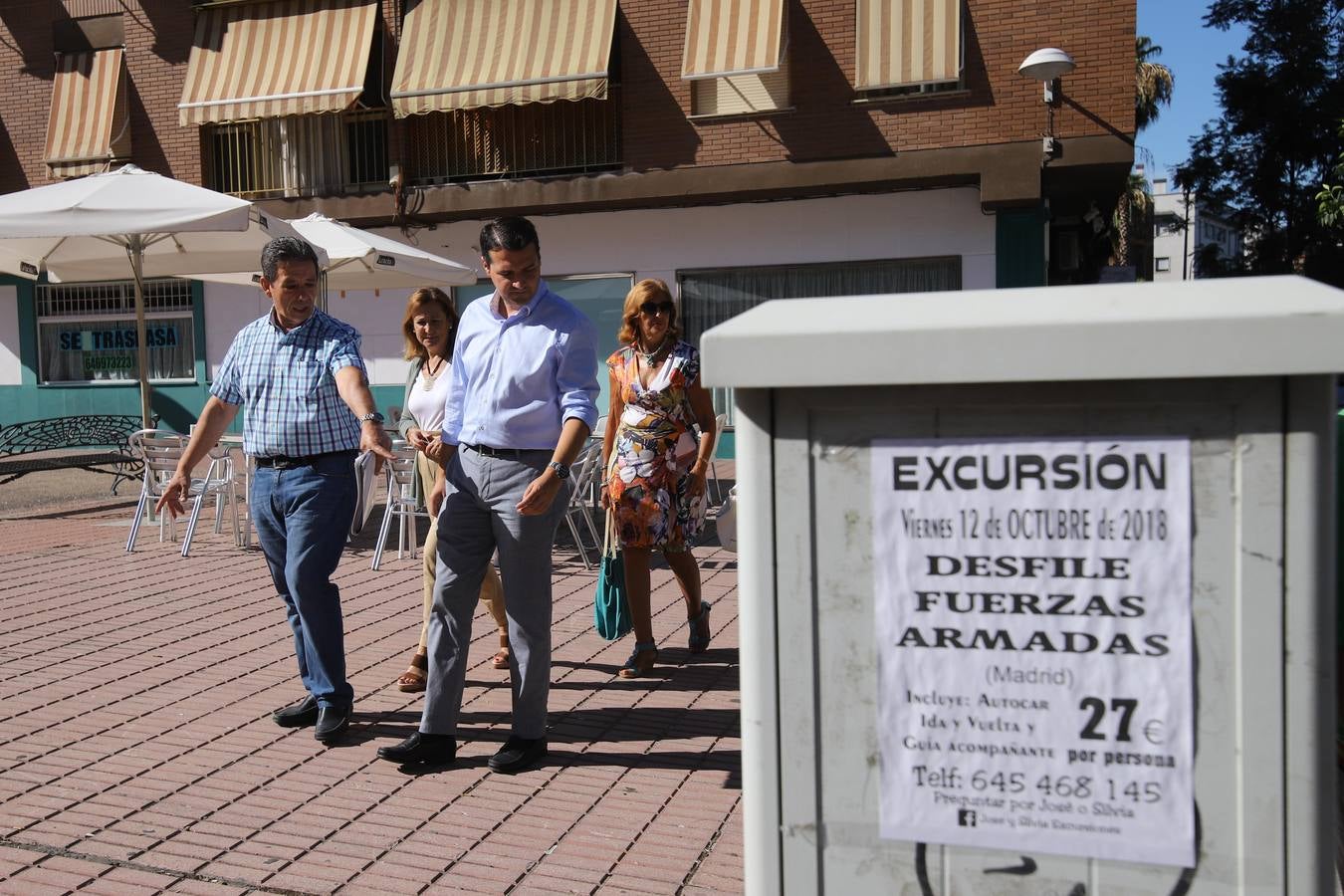 La visita de José María Bellido al barrio cordobés de Levante, en imágenes