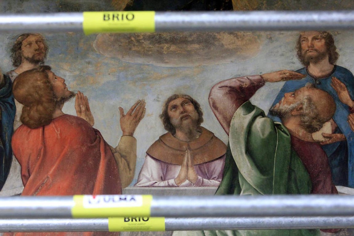 Imágenes de la sala capitular y de la cripta