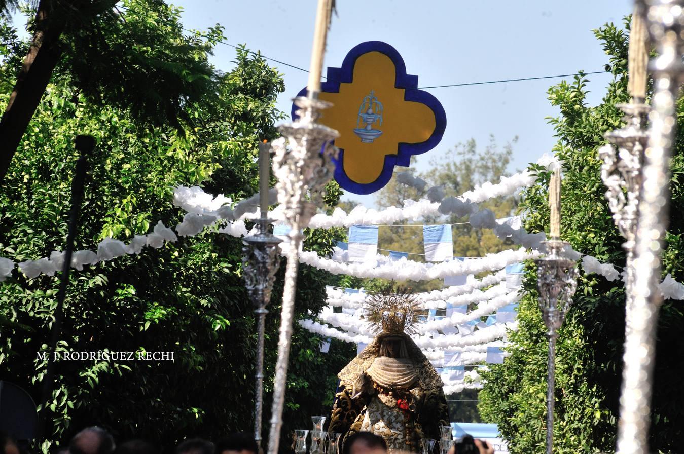 Galería del regreso de la Esperanza de Triana a la capilla de los Marineros