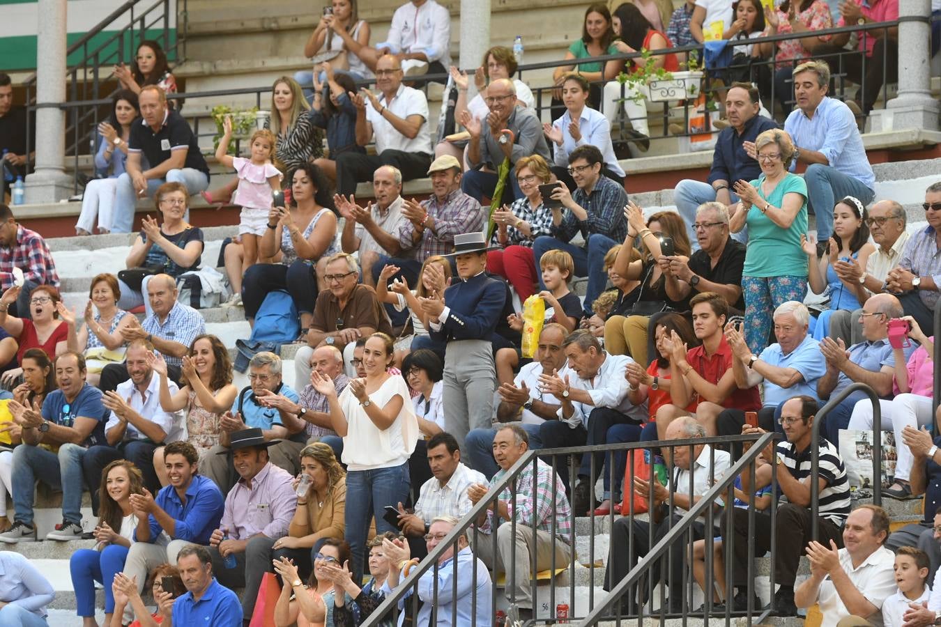 La corrida de rejones de Pozoblanco, en imágenes