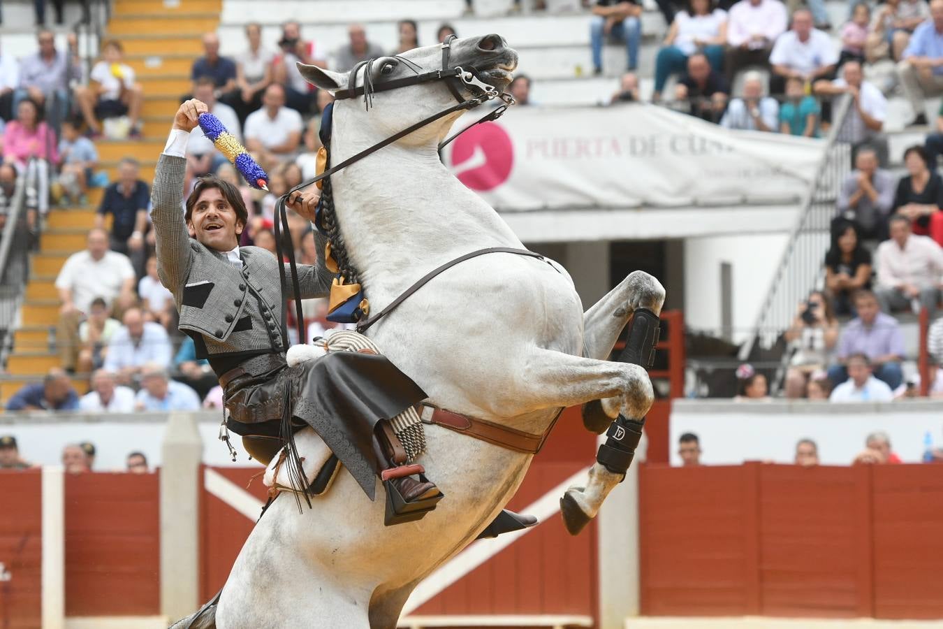 La corrida de rejones de Pozoblanco, en imágenes