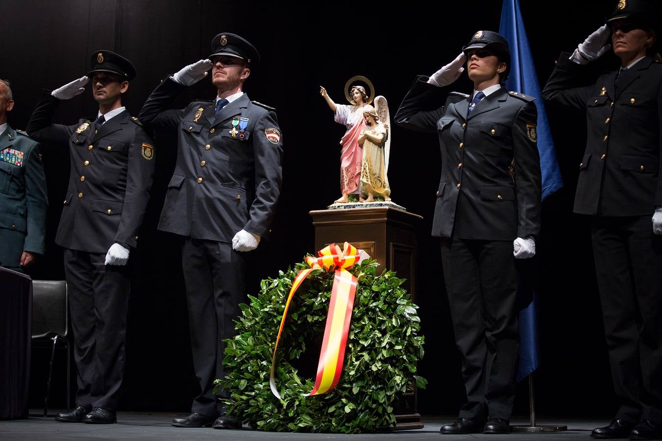 Homenaje a los «Ángeles Custodios» del Estrecho