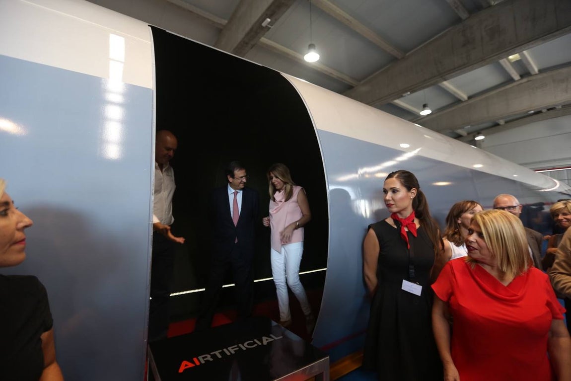 Las primeras imágenes del espectacular tren supersónico &#039;Hyperloop&#039;