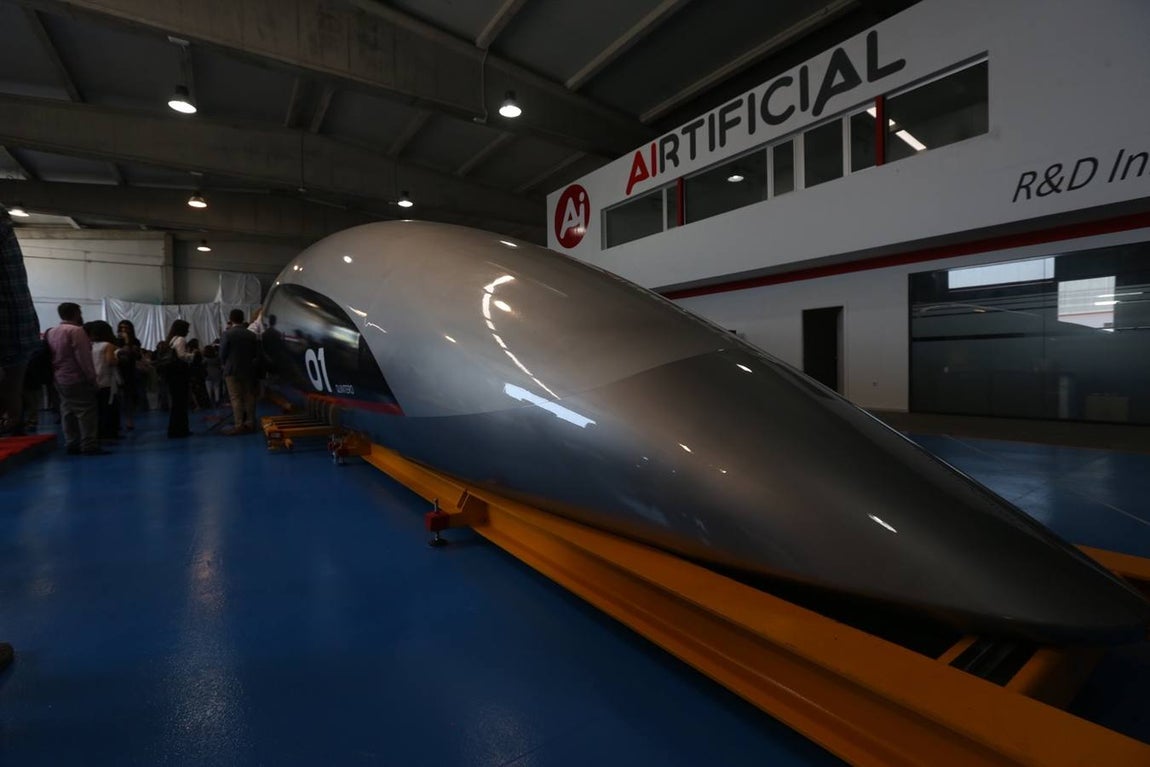 Las primeras imágenes del espectacular tren supersónico &#039;Hyperloop&#039;