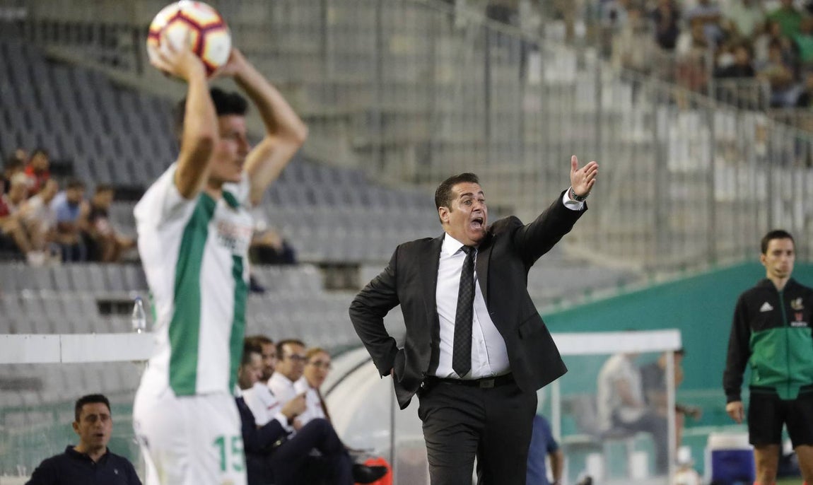 La primera victoria del Córdoba, en imágenes