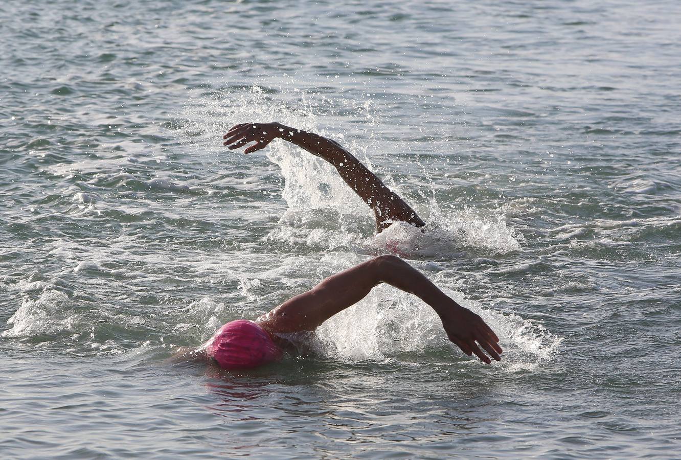 Fotos: Búscate en el II Triatlón BMW Puerto Sherry