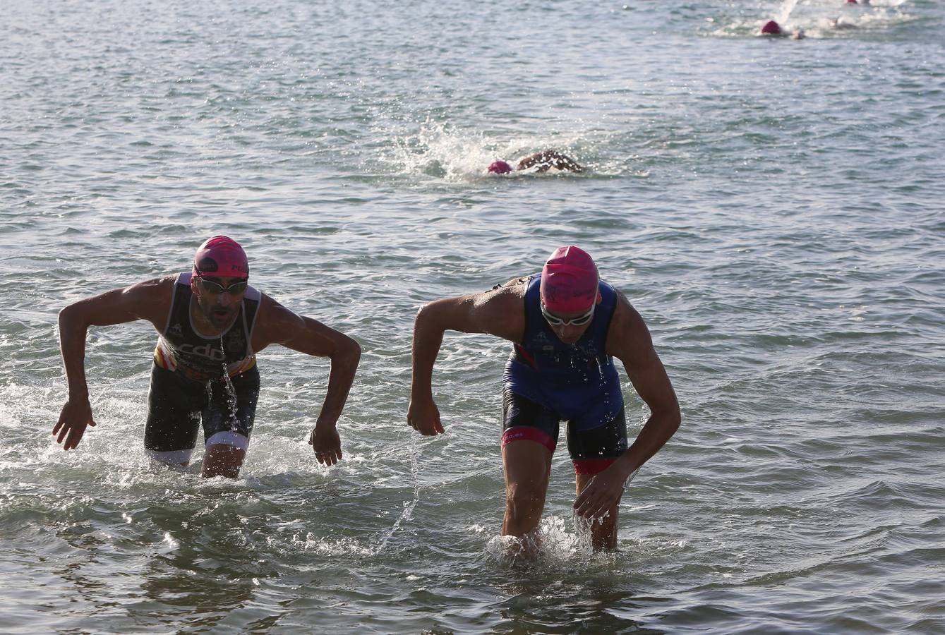 Fotos: Búscate en el II Triatlón BMW Puerto Sherry