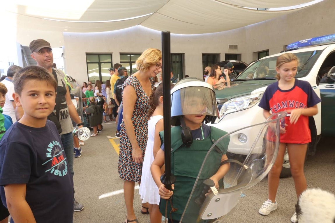 Fotos: Jornada de Puertas Abiertas en la Guardia Civil