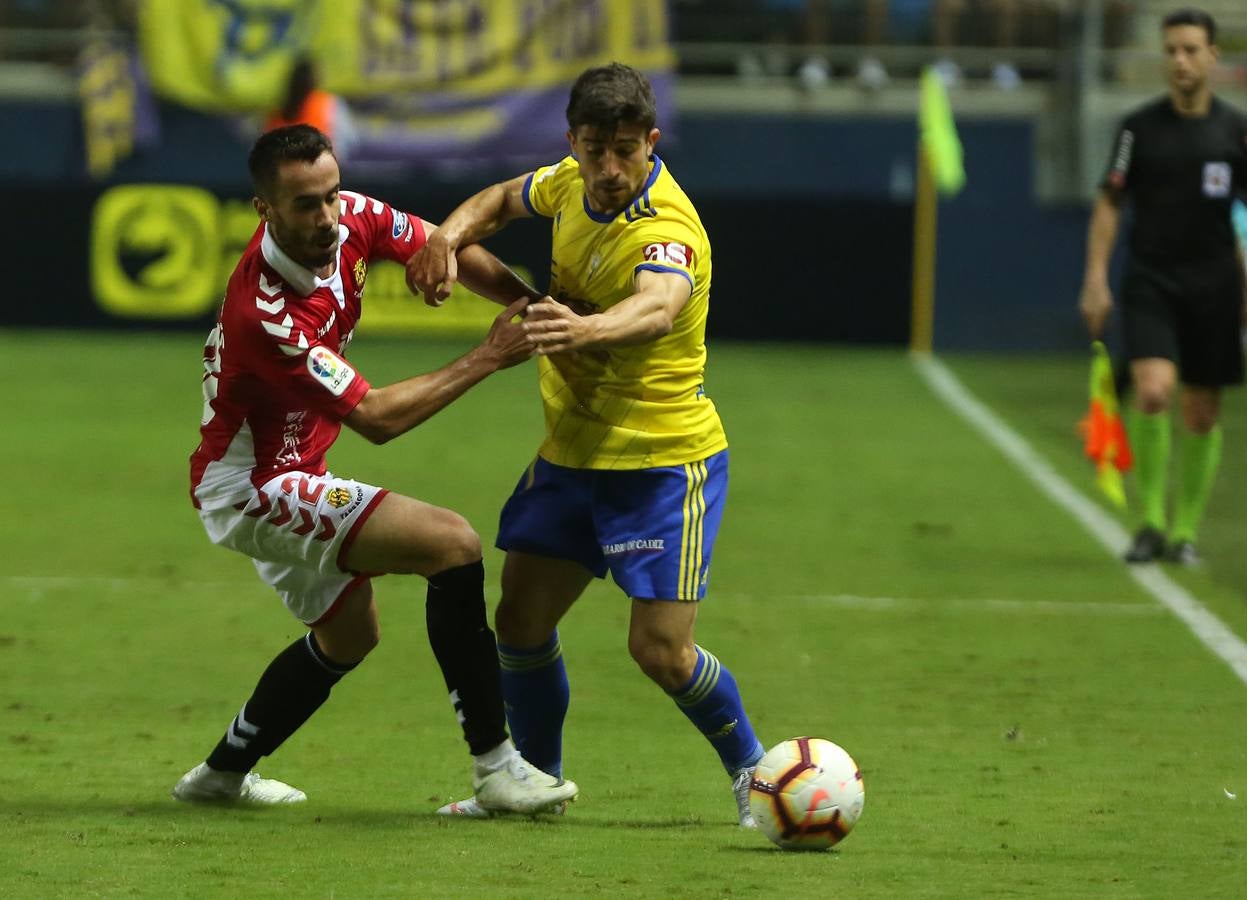 Fotos: Cádiz CF-Nàstic en Carranza (1-1)