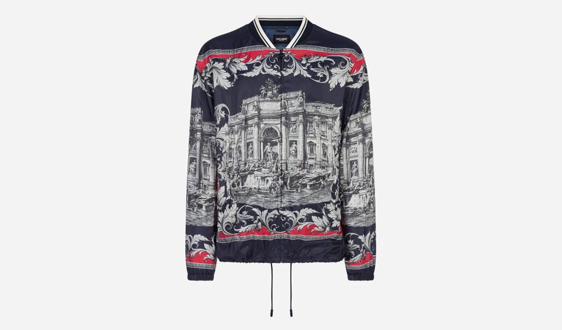 De Nailon. Cazadora de nailon con estampado de la Fontana di Trevi. (Precio: 795€)