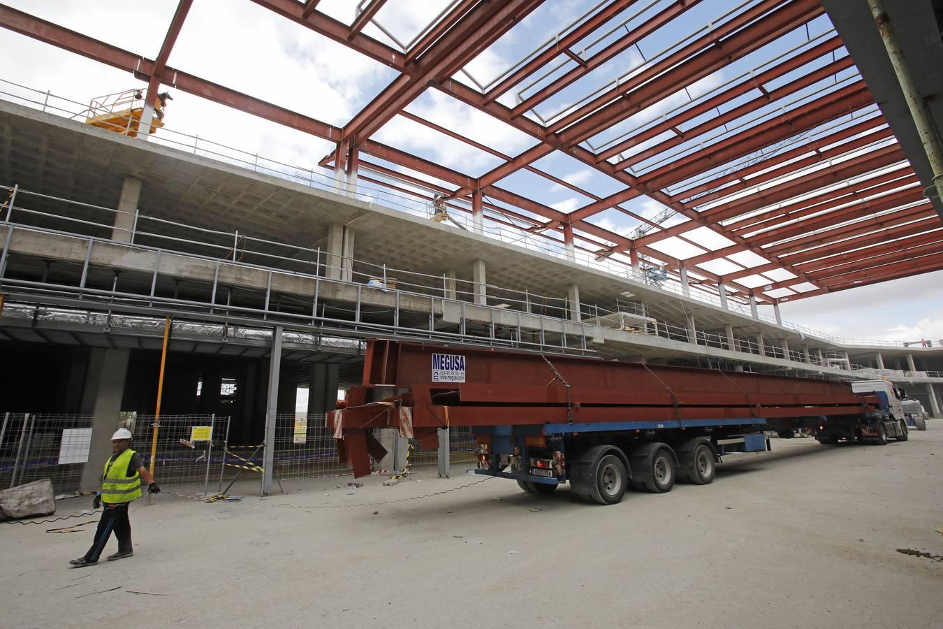 Así van las obras del centro comercial Palmas Altas en Sevilla