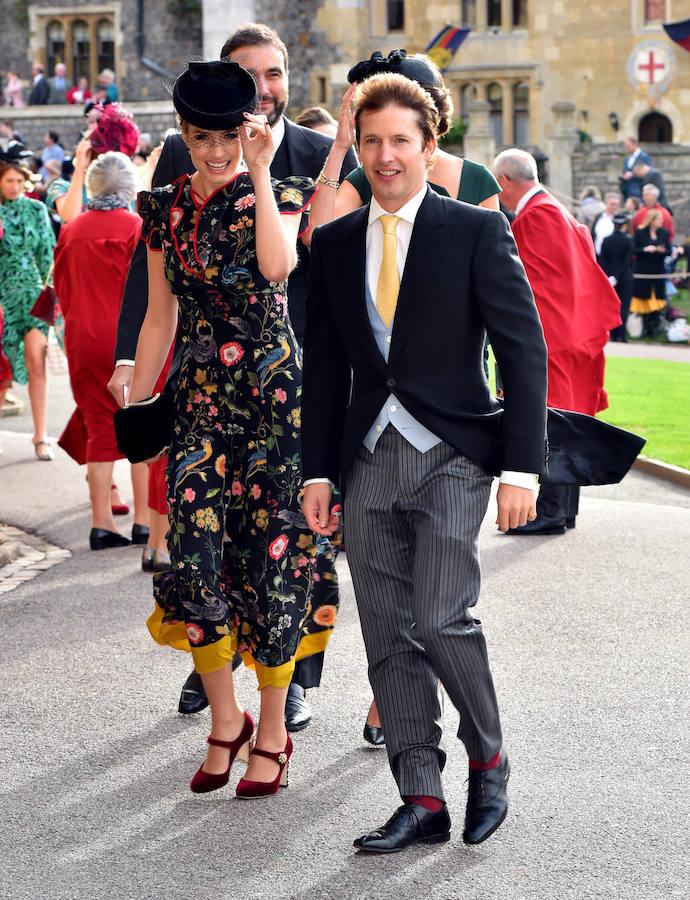 Tocados volando y faldas a lo loco: el viento ridiculiza el desfile de los invitados en la boda de Eugenia de York