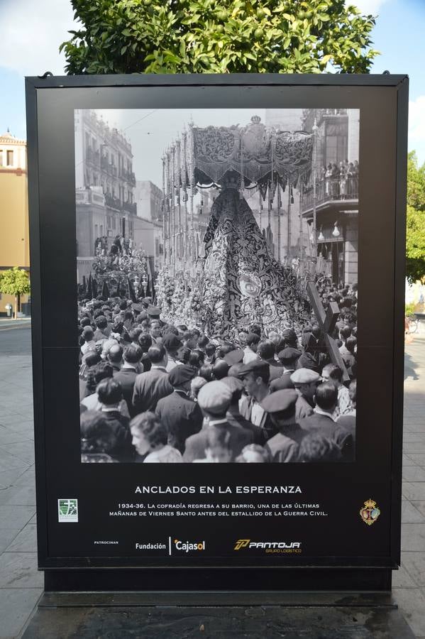 Galería de la exposición fotográfica de la Esperanza de Triana