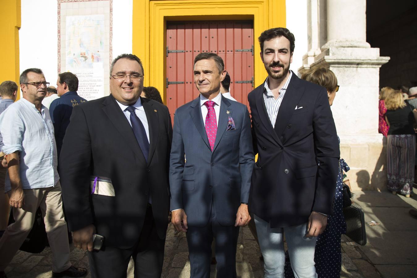 Enrique Espinosa de Los Monteros, Miguel Ángel Vaz y José Tomás Pérez Indiano