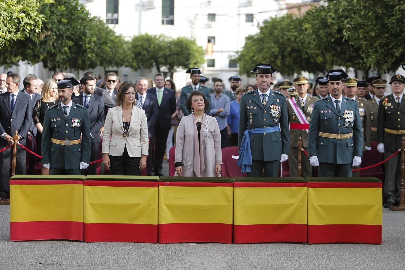 La entrega de condecoraciones de la Guardia Civil en Córdoba, en imágenes