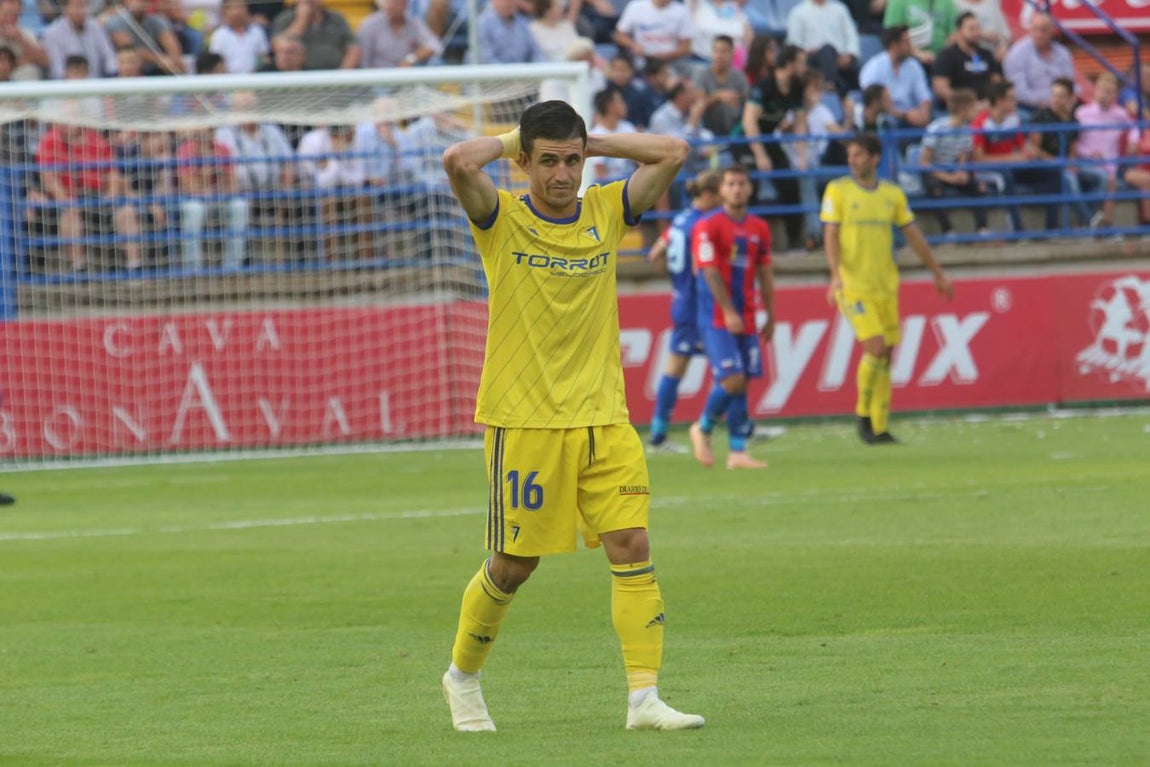 Extremadura UD - Cádiz (2-1): Quince momentos de la derrota más dura