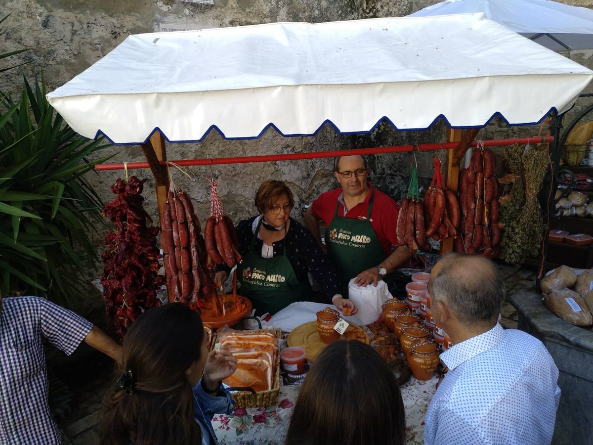 Vejer celebra su cuarta edición del Día del lomo en manteca