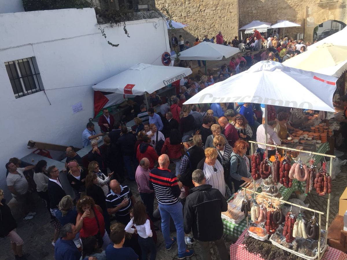 Vejer celebra su cuarta edición del Día del lomo en manteca