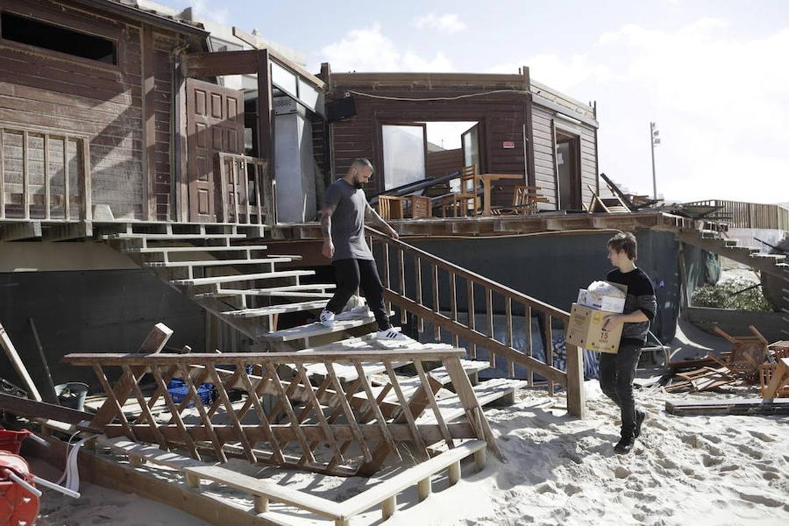 Los destrozos que el huracán Leslie ha dejado en varios lugares de Portugal. 