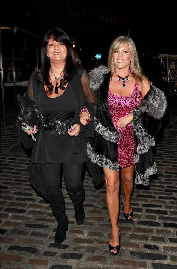 Samantha Fox y Myra Stratton. 