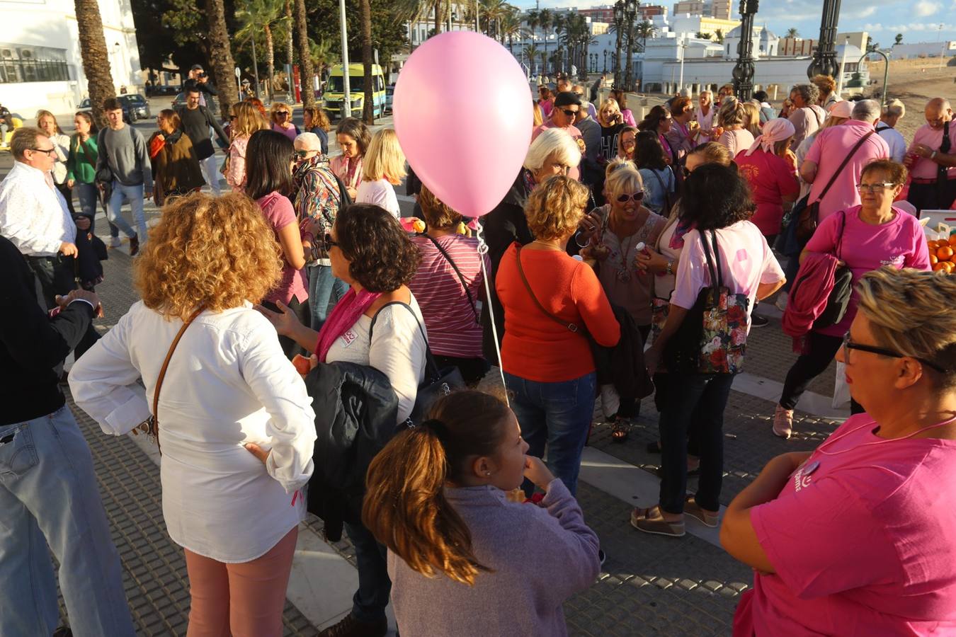 La marcha de Agamama por las calles de Cádiz