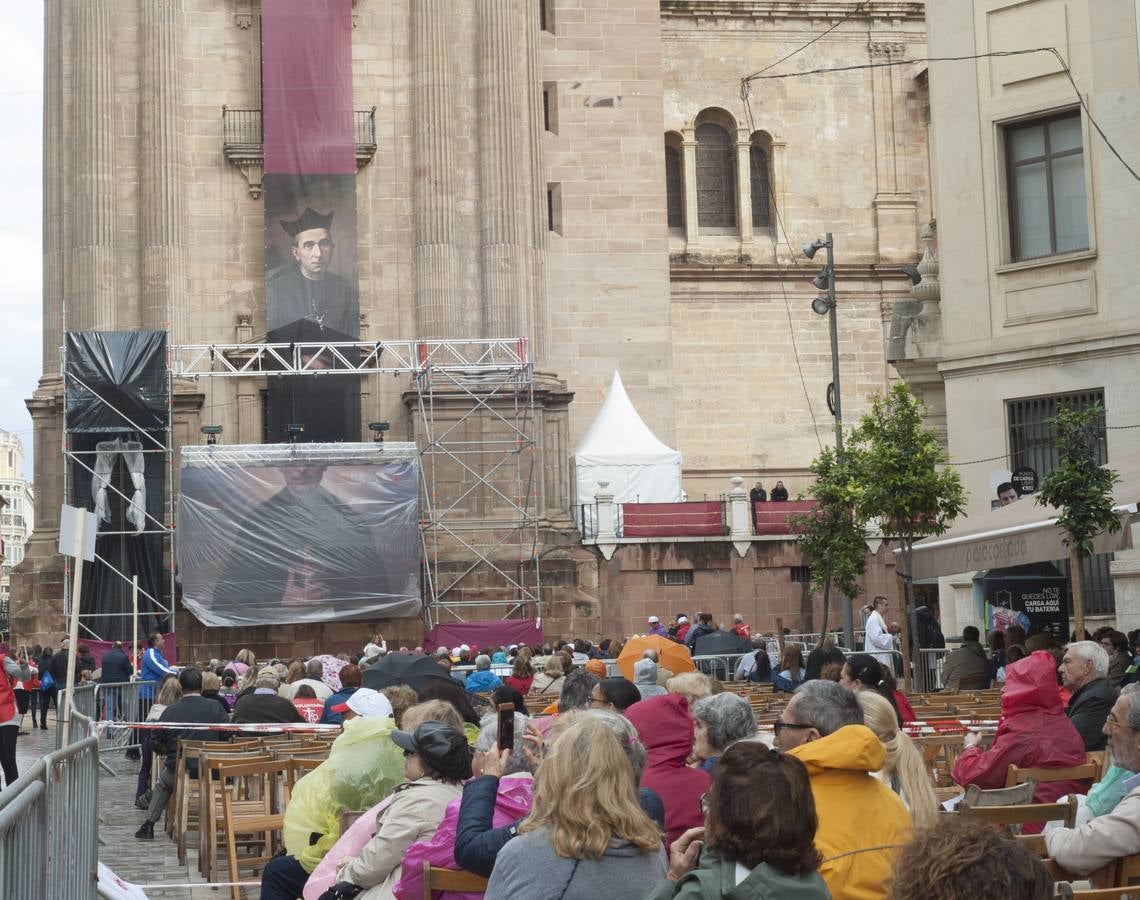 En imagen, la beatificación del Padre Arnaiz en Málaga