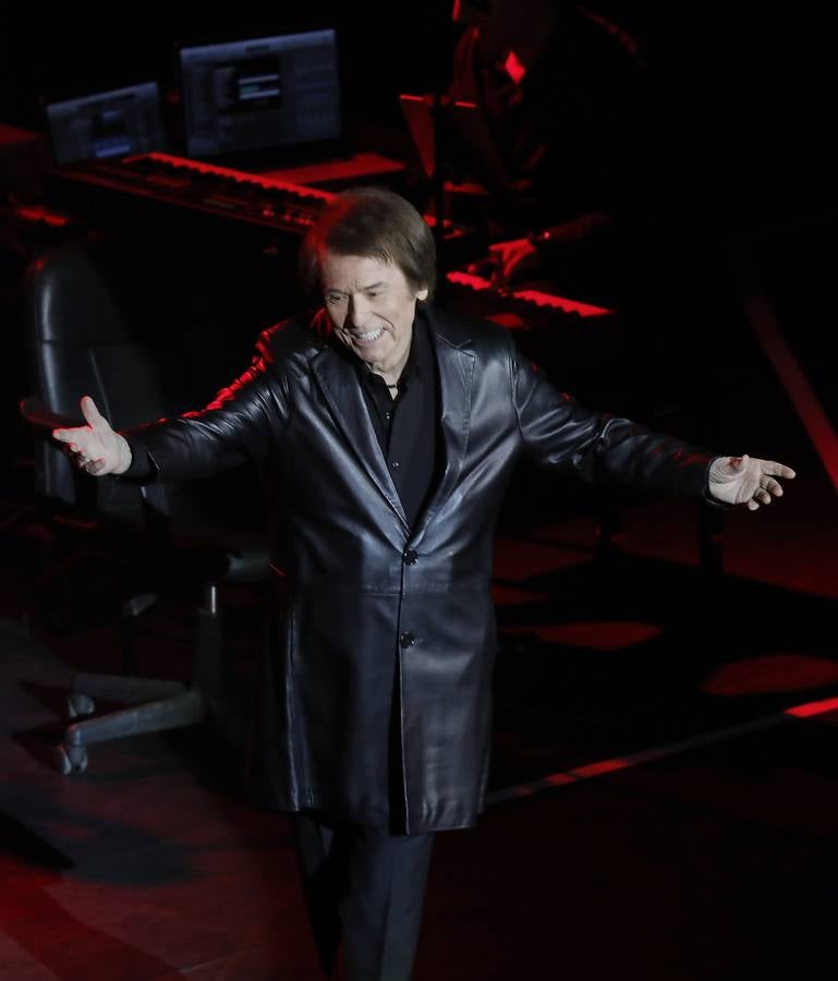Las mejores imágenes del concierto de Raphael