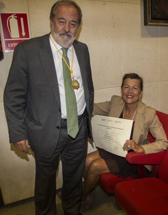 En imágenes, la conmemoración de San Lucas en el Colegio de Médicos de Sevilla