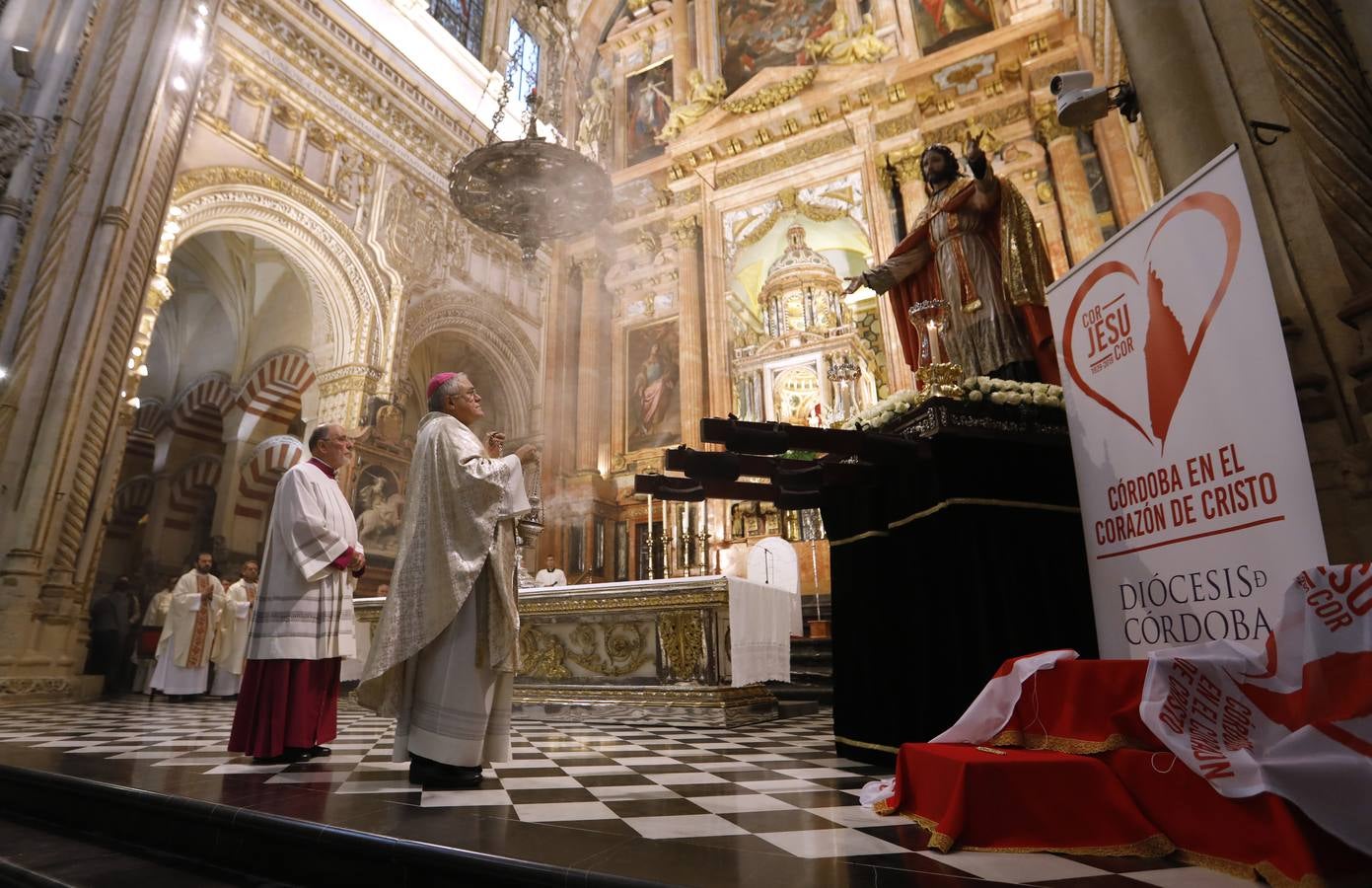 La apertura del Año Jubilar del Sagrado Corazón de Jesús en Córdoba, en imágenes