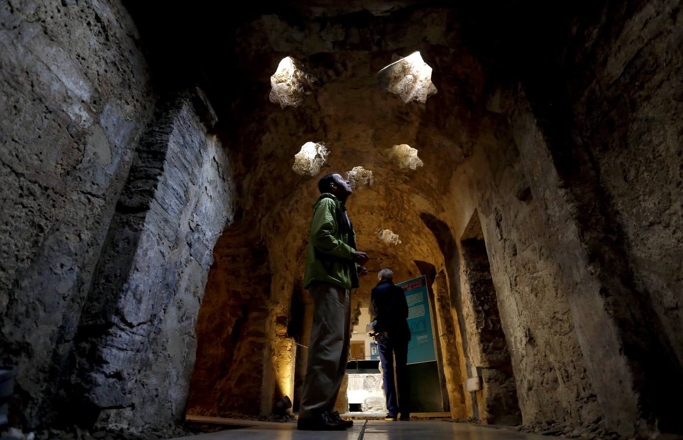 Los Baños del Alcázar Califal de Córdoba, en imágenes