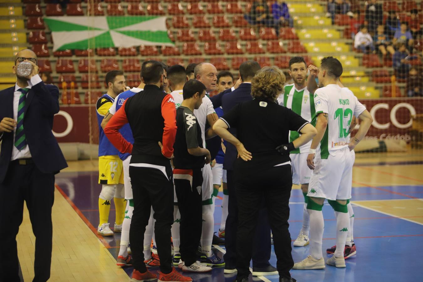 En imágenes, el partido del Córdoba Futsal en Vista Alegre