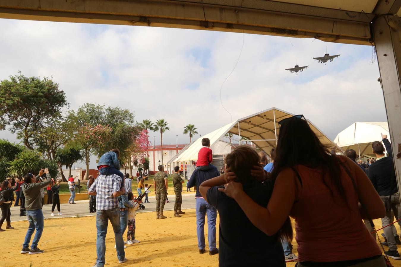 Espartinas acoge la II Jornada de Difusión de las Fuerzas Armadas