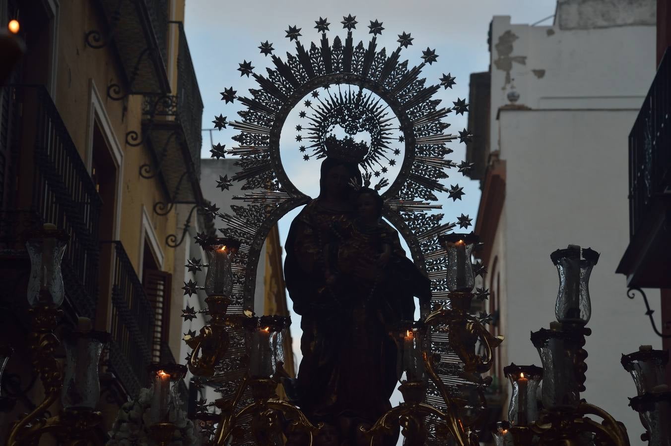 Las procesiones de glorias del último sábado de octubre