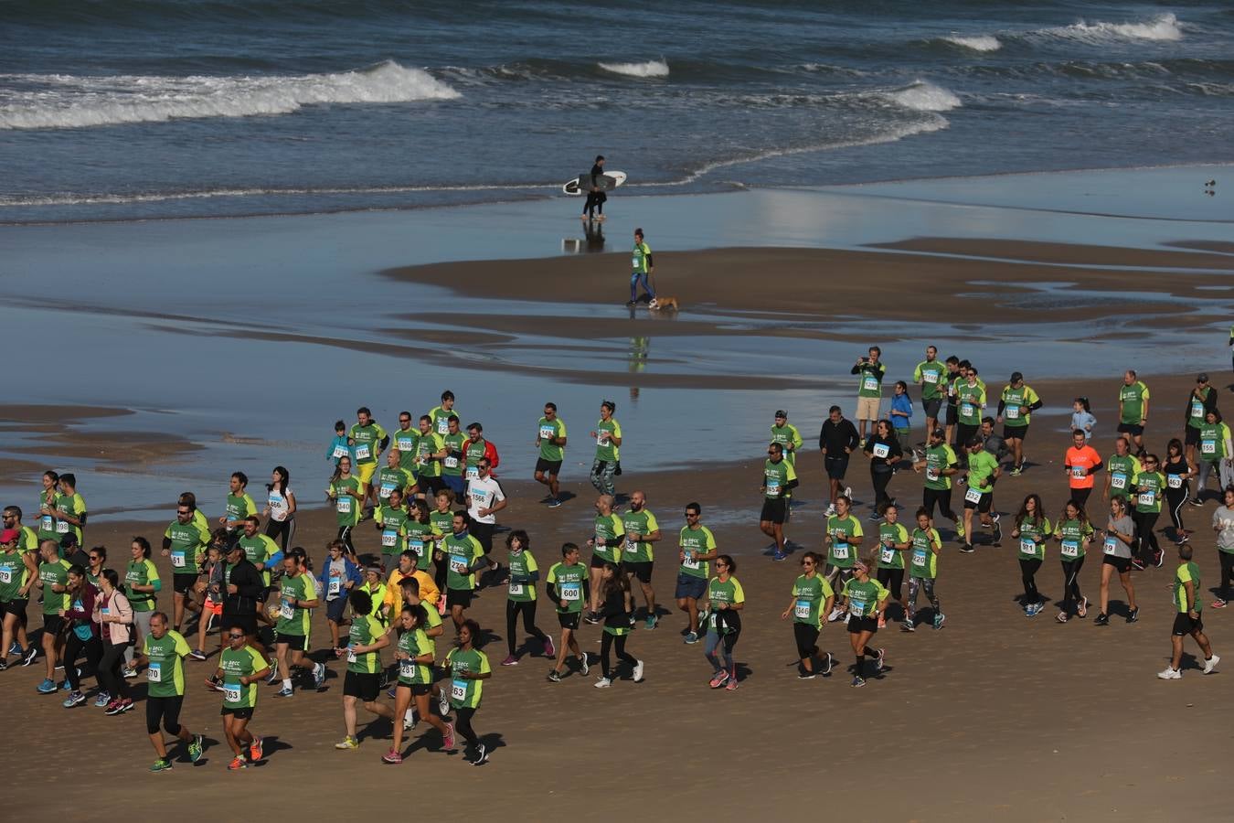 Las mejores imágenes de la Carrera contra el Cáncer