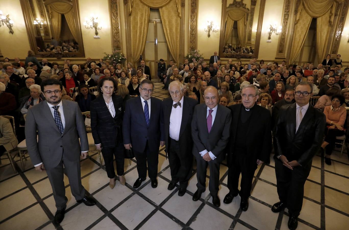 En imágenes, Inocencio Arias abre el ciclo de ABC «El templo de Córdoba»