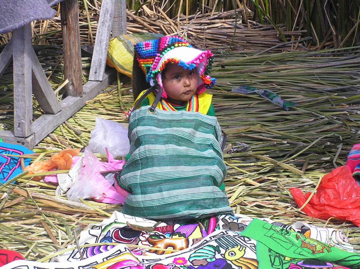 En el lago Titicaca, entre Perú y Bolivia. Fotografía de Arturo Ortega