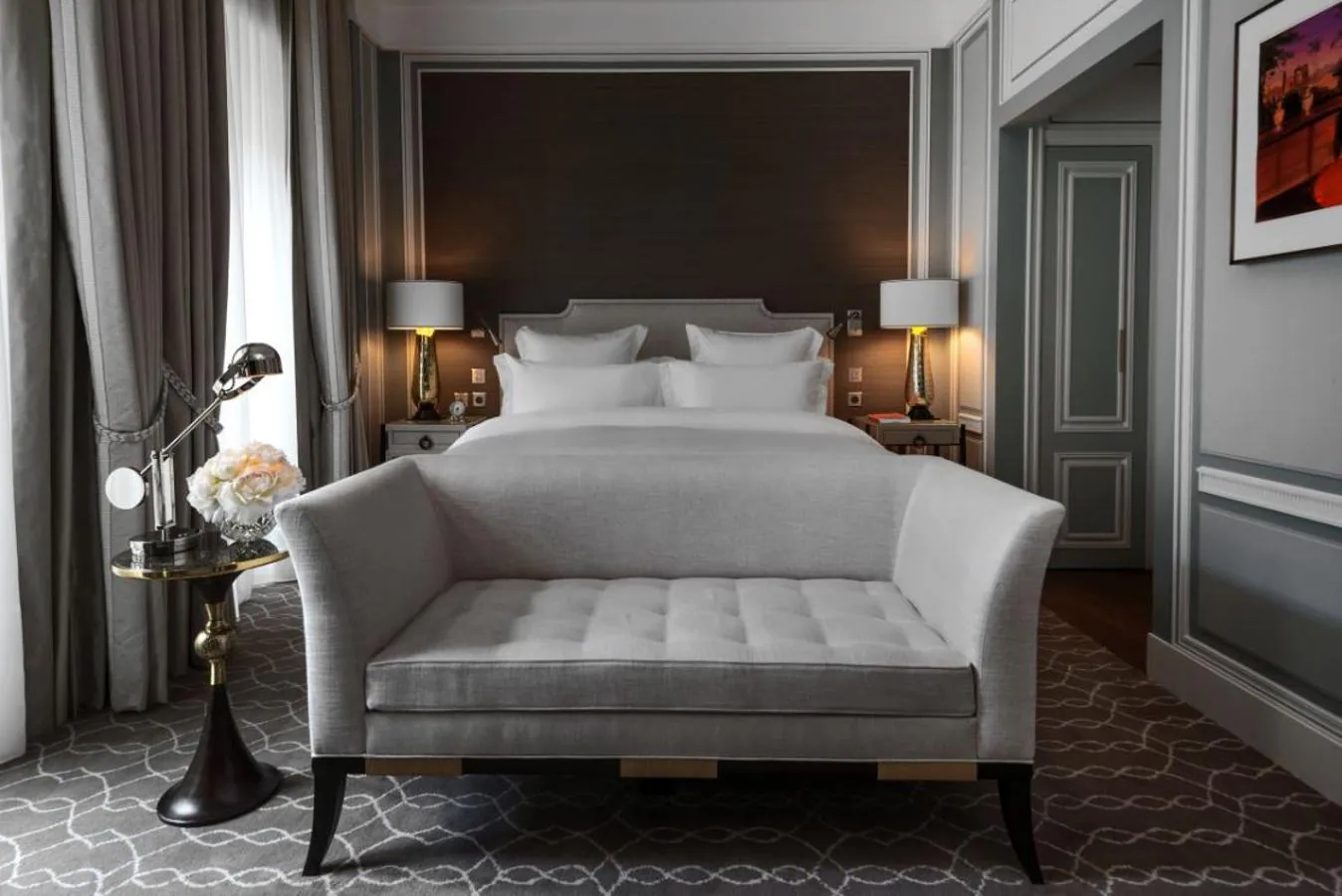 6. Hotel de Crillon (Paris): 1.265 €. 